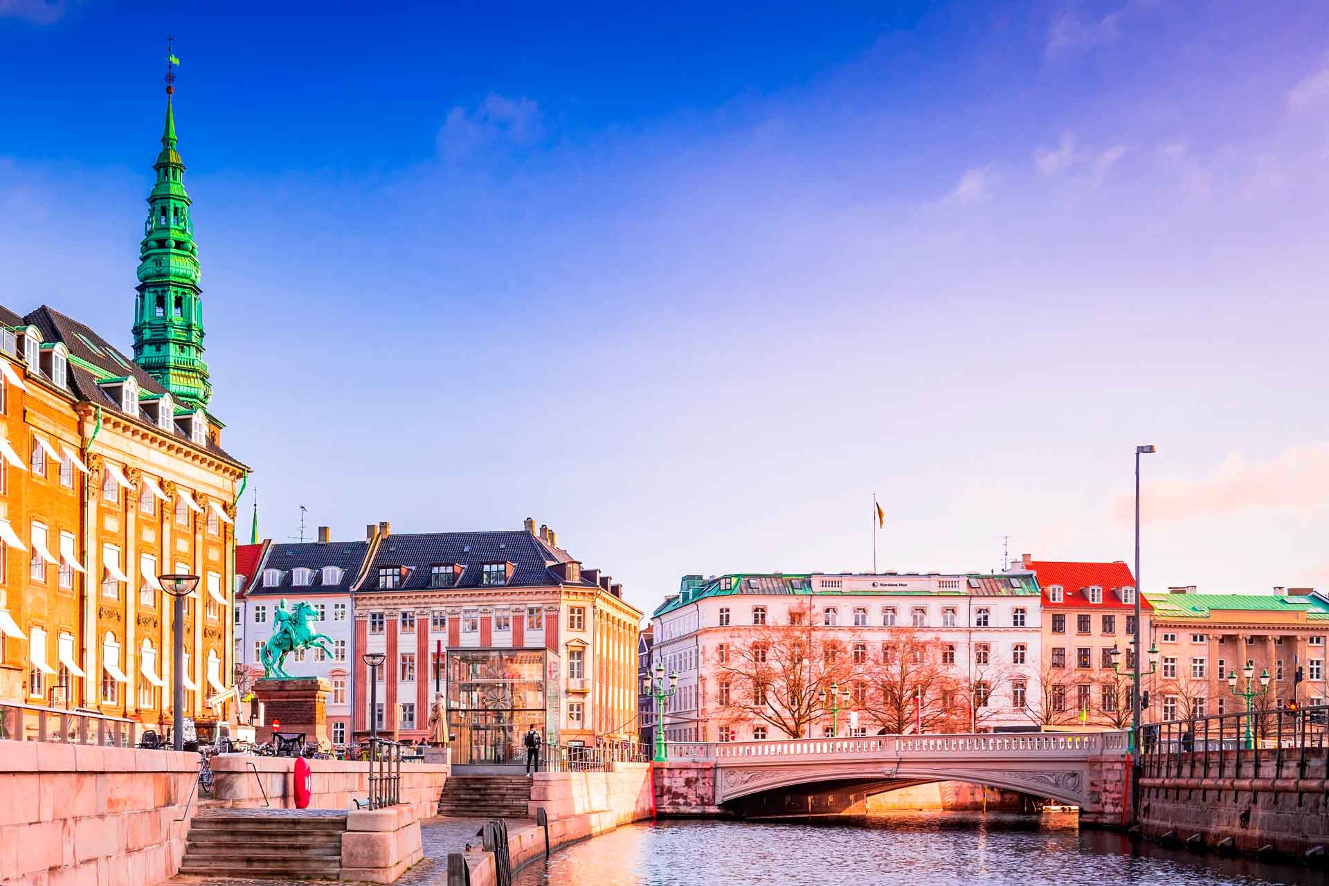 Переїзд в Данію