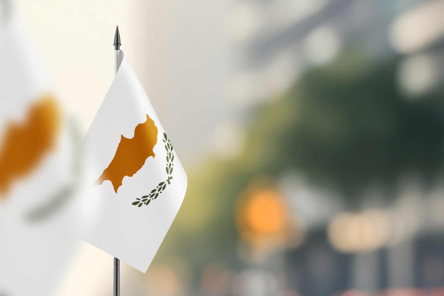 Українці на Кіпрі: від дозволу на проживання до інтеграції
